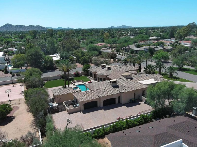 0a4be7c9a0934ad9e989f3f4837687d7-uncropped_scaled_within_1536_1152