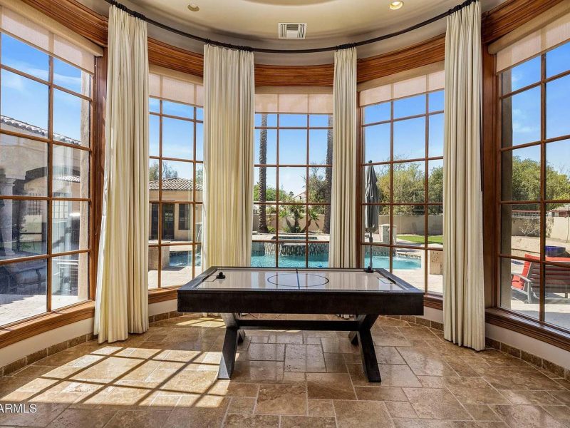 4f87c3cab384a2e7e02b8de2e15ea026-uncropped_scaled_within_1536_1152